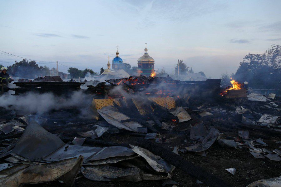 Спасо-Преображенський храм в Новоселиці на Прикарпатті_попелище